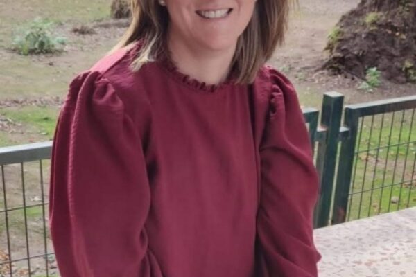 PRESENTADORA DE LA BENDICIÓN DEL CARTEL SEMANA SANTA 2022