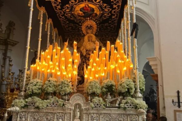 CANDELERÍA DEL PASO DE PALIO